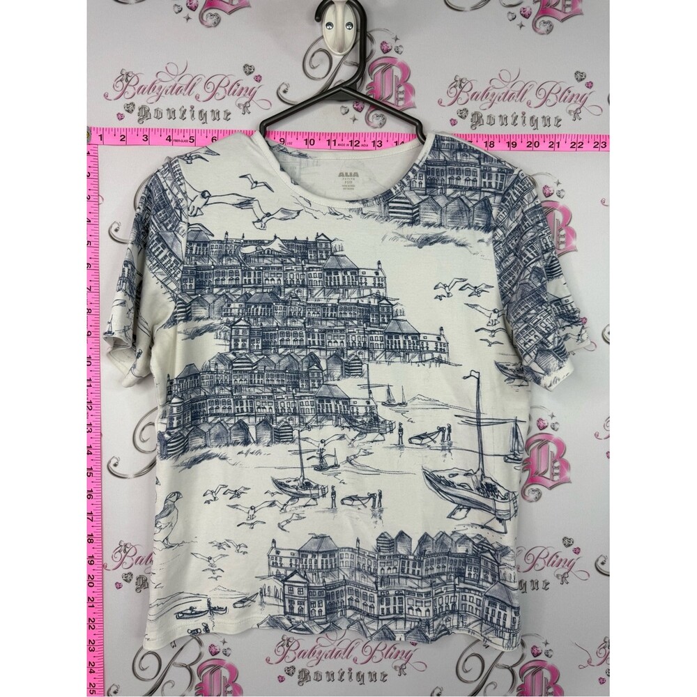 Alia Cream T-shirt Short Sleeve Tee with Navy Scenic Print